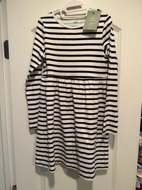 H&M Girls Black and White Striped Long-Sleeve Dress - size 6x/7